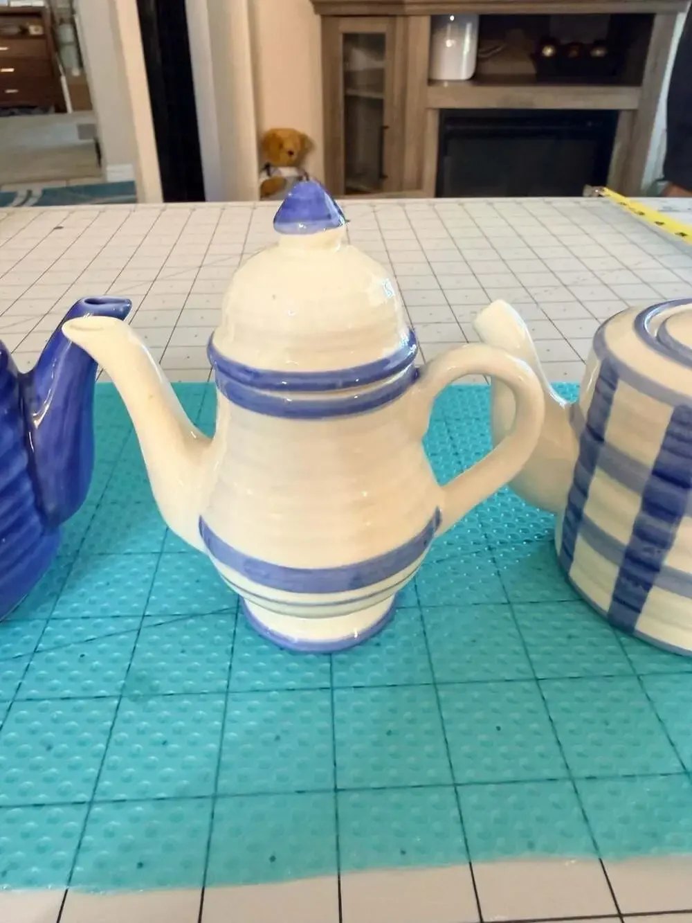 Country Living Dry Goods Enesco 1999 Vintage Ceramic Mini Teapots - Lot of 3
